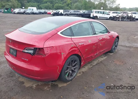 2020 Tesla Model 3 Performance Dual Motor All-Wheel Drive z USA, uszkodzony, nr VIN 5YJ3E1EC3LF586416